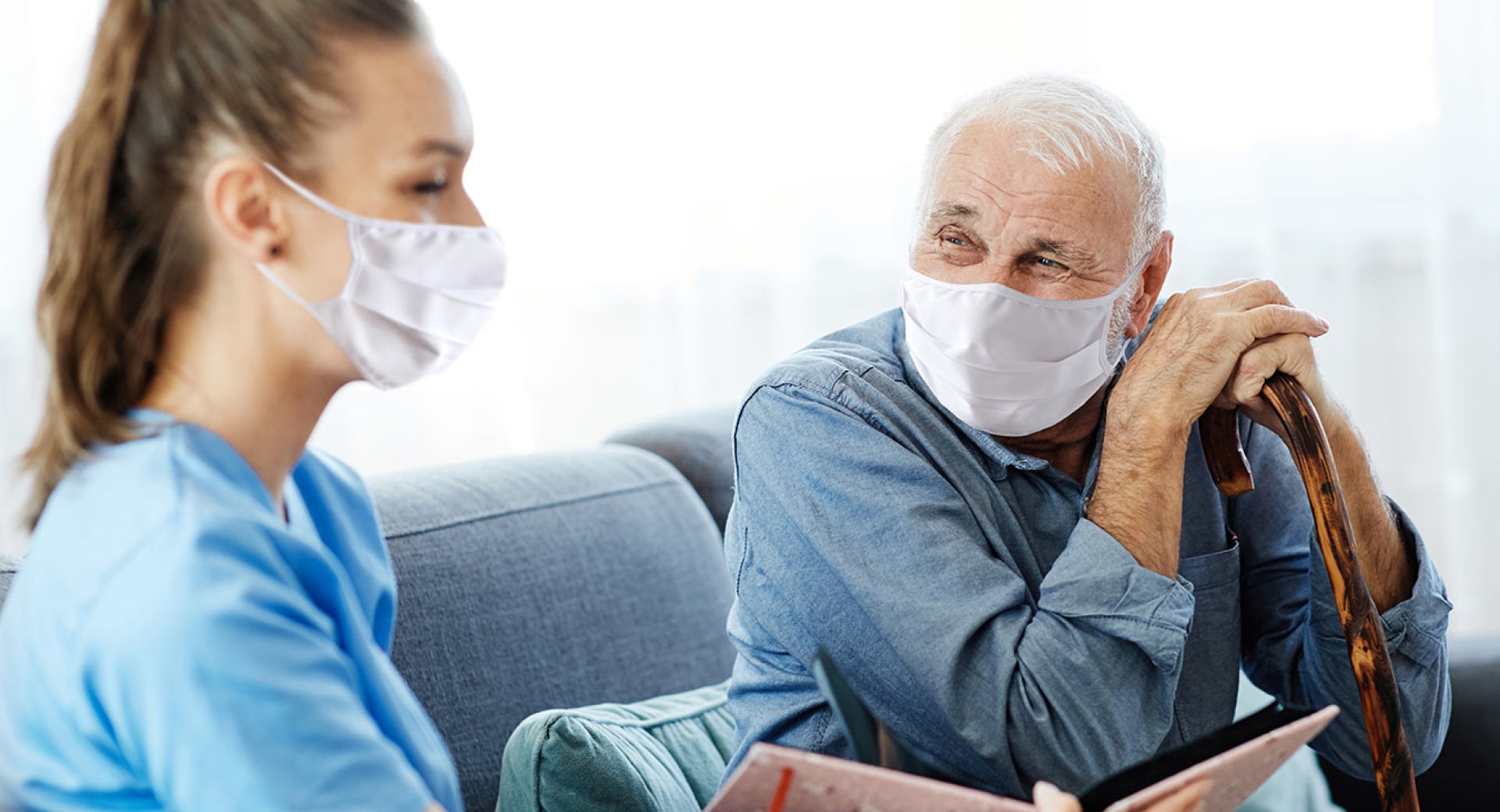 Stay Safe: 5 Benefits of Home Care During Covid-19