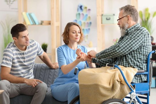 Alzheimer's and Dementia Care in Calgary - Alivio Care